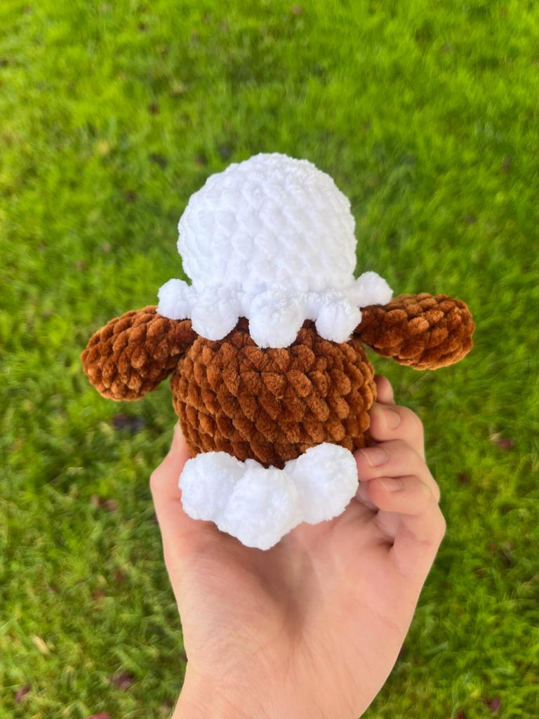 Crochet Bald Eagle Pattern with USA Hat: Beginner Friendly Amigurumi (PDF Pattern)