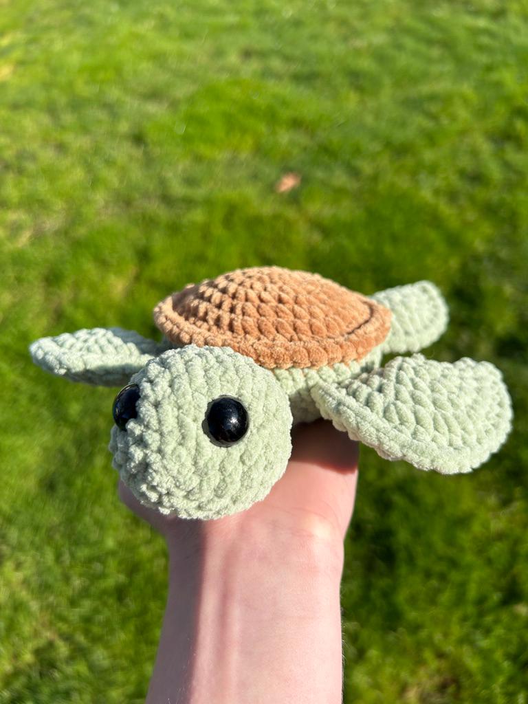 2-in-1 Crochet Sea Turtle Pattern Bundle (Big Sea Turtle and Baby Sea Turtle)